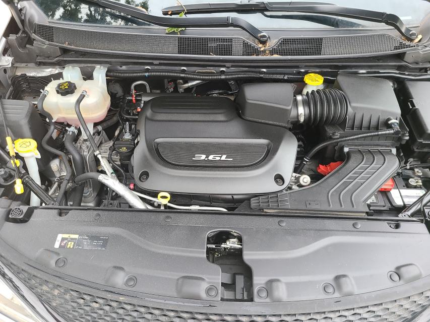 43490131 :رقم المزاد ، 2C4RC1FG7KR532122 vin ، 2019 Chrysler Pacifica T مزاد بيع