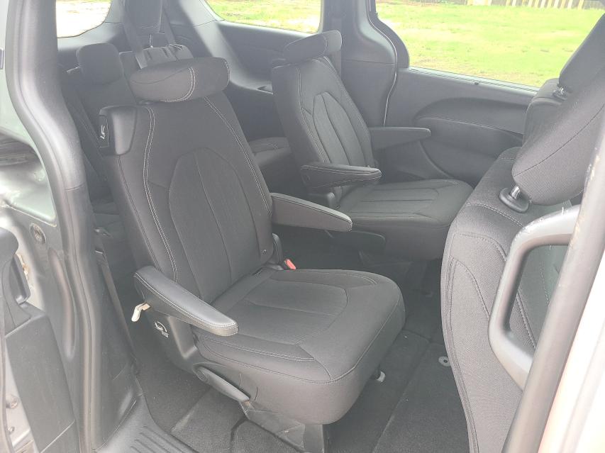 43490131 :رقم المزاد ، 2C4RC1FG7KR532122 vin ، 2019 Chrysler Pacifica T مزاد بيع