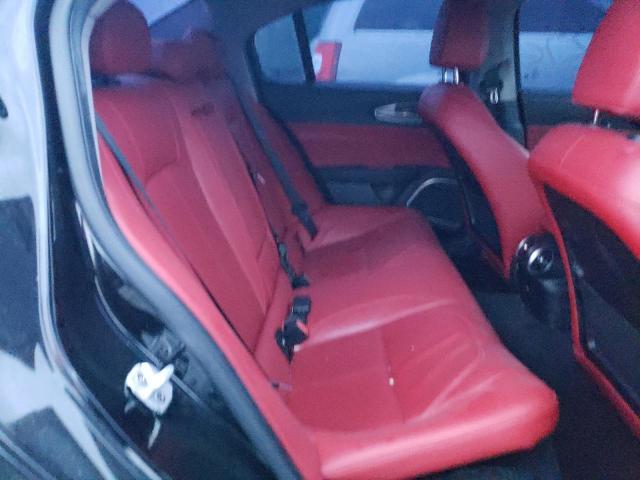 2018 Alfa Romeo Giulia მანქანა იყიდება აუქციონზე, vin: ZARFAEBN1J7593122, აუქციონის ნომერი: 68083591