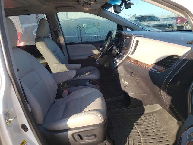 Продажа на аукционе авто 2015 Toyota Sienna Xle, vin: 5TDYK3DC4FS644688, номер лота: 70250631