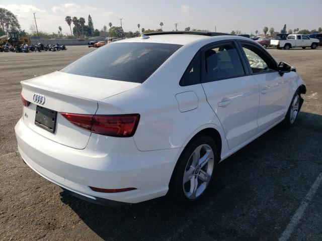 Продаж на аукціоні авто 2018 Audi A3 Premium, vin: WAUAUGFF9J1088827, номер лоту: 33312942