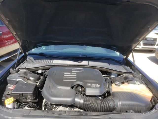 34227542 :رقم المزاد ، 2C3CCAAG4JH275586 vin ، 2018 Chrysler 300 Tourin مزاد بيع
