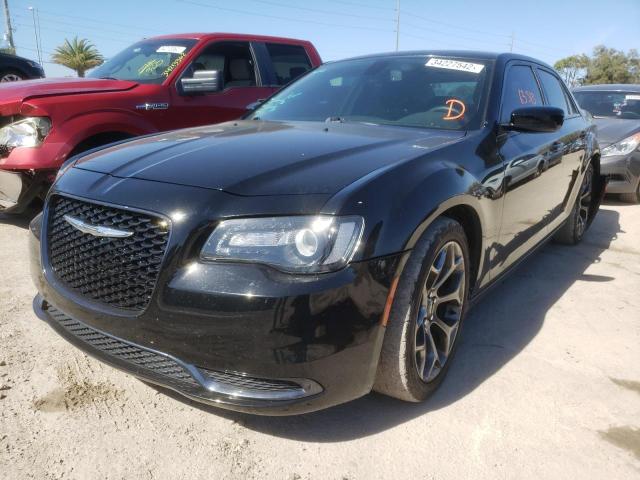 34227542 :رقم المزاد ، 2C3CCAAG4JH275586 vin ، 2018 Chrysler 300 Tourin مزاد بيع