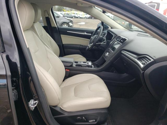 41089562 :رقم المزاد ، 3FA6P0D91JR212203 vin ، 2018 Ford Fusion Tit مزاد بيع
