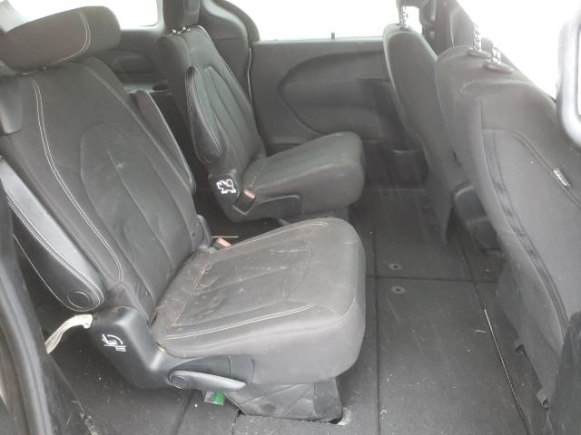 42646482 :رقم المزاد ، 2C4RC1FG3JR237193 vin ، 2018 Chrysler Pacifica T مزاد بيع
