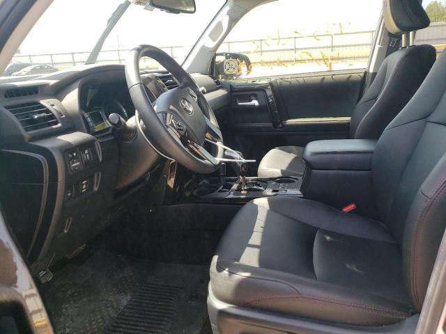 43572132 :رقم المزاد ، JTEBU5JR4J5599069 vin ، 2018 Toyota 4runner Sr5/sr5 Premium مزاد بيع