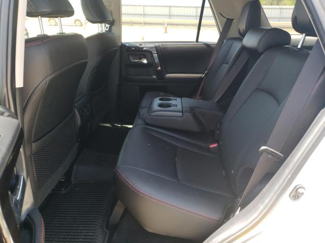 43572132 :رقم المزاد ، JTEBU5JR4J5599069 vin ، 2018 Toyota 4runner Sr5/sr5 Premium مزاد بيع