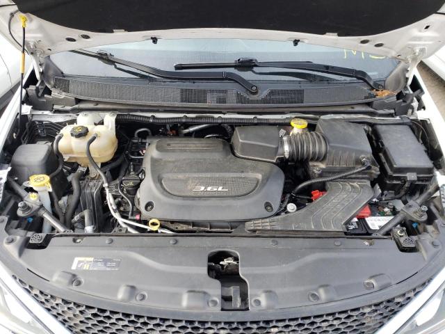2018 Chrysler Pacifica T მანქანა იყიდება აუქციონზე, vin: 2C4RC1FG1JR112502, აუქციონის ნომერი: 44215572