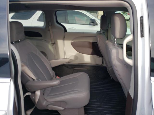 2018 Chrysler Pacifica T მანქანა იყიდება აუქციონზე, vin: 2C4RC1FG1JR112502, აუქციონის ნომერი: 44215572