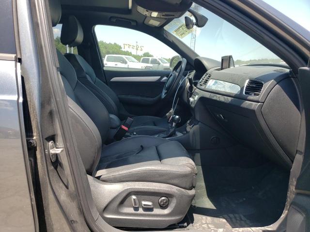 49046882 :رقم المزاد ، WA1ECCFS2JR028736 vin ، 2018 Audi Q3 Premium مزاد بيع