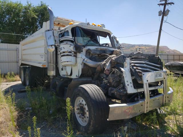 1999 Mack 600 მანქანა იყიდება აუქციონზე, vin: 1M2P324C8XM045904, აუქციონის ნომერი: 56713402