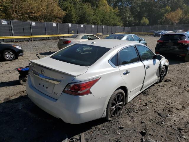 2015 Nissan Altima 2.5 მანქანა იყიდება აუქციონზე, vin: 1N4AL3AP6FC582417, აუქციონის ნომერი: 63024402