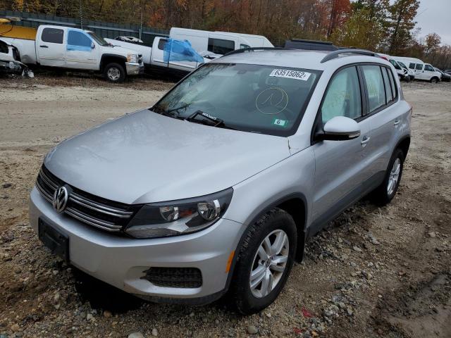 63515062 :رقم المزاد ، WVGBV7AX7HW502023 vin ، 2017 Volkswagen Tiguan S مزاد بيع