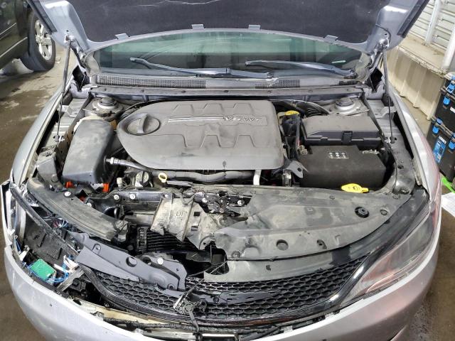 64214032 :رقم المزاد ، 1C3CCCBG5FN551492 vin ، 2015 Chrysler 200 S مزاد بيع