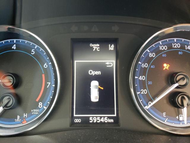 Продажа на аукционе авто 2018 Toyota Corolla, vin: 2T1BURHE7JC005155, номер лота: 66665522