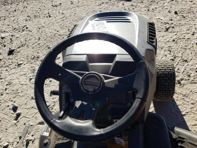 66915762 :رقم المزاد ، BILLOFSALE vin ، 2010 Craf Mower مزاد بيع