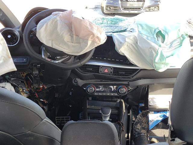 2022 Kia Forte მანქანა იყიდება აუქციონზე, vin: 3KPF54AD1NE500381, აუქციონის ნომერი: 68540042
