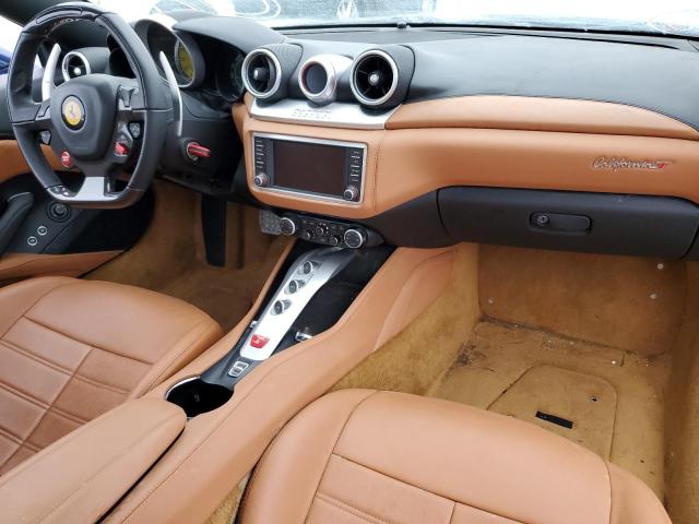 61711452 :رقم المزاد ، ZFF77XJA4H0226114 vin ، 2017 Ferrari California T مزاد بيع