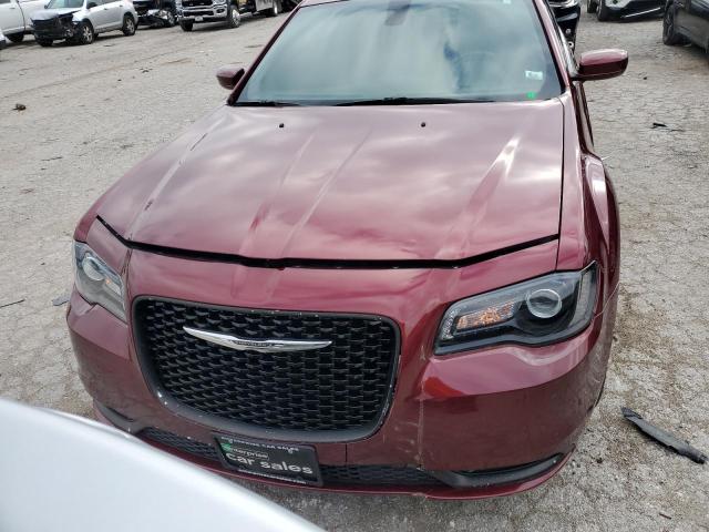 2019 Chrysler 300 S მანქანა იყიდება აუქციონზე, vin: 2C3CCABG5KH637974, აუქციონის ნომერი: 69072562