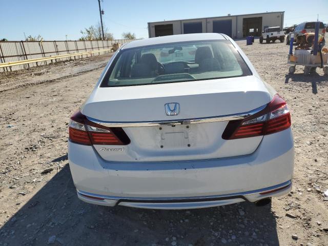 69144882 :رقم المزاد ، 1HGCR2F3XHA221905 vin ، 2017 Honda Accord Lx مزاد بيع