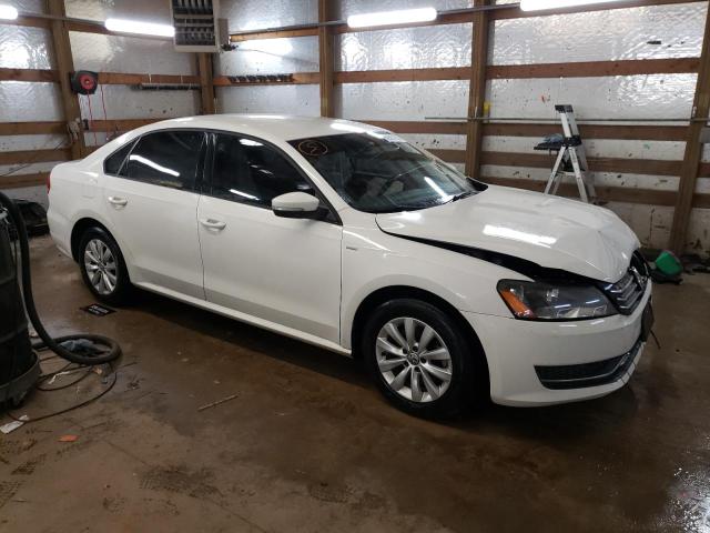 Продажа на аукционе авто 2015 Volkswagen Passat S, vin: 1VWAT7A33FC080279, номер лота: 69567392