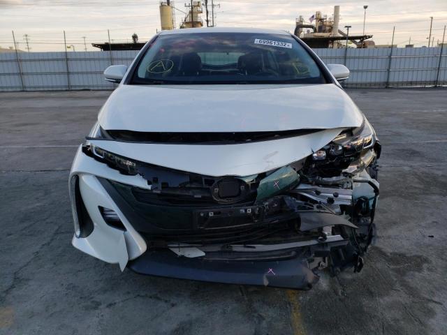 Продажа на аукционе авто 2017 Toyota Prius Prime, vin: JTDKARFP4H3066463, номер лота: 69961332