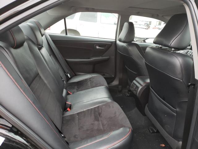 2015 Toyota Camry Le მანქანა იყიდება აუქციონზე, vin: 4T1BF1FK5FU052033, აუქციონის ნომერი: 70456072