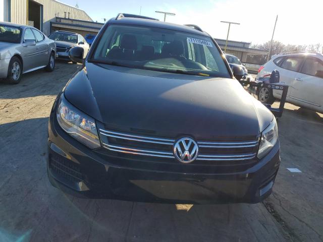 71115482 :رقم المزاد ، WVGAV7AX5HK042055 vin ، 2017 Volkswagen Tiguan S مزاد بيع