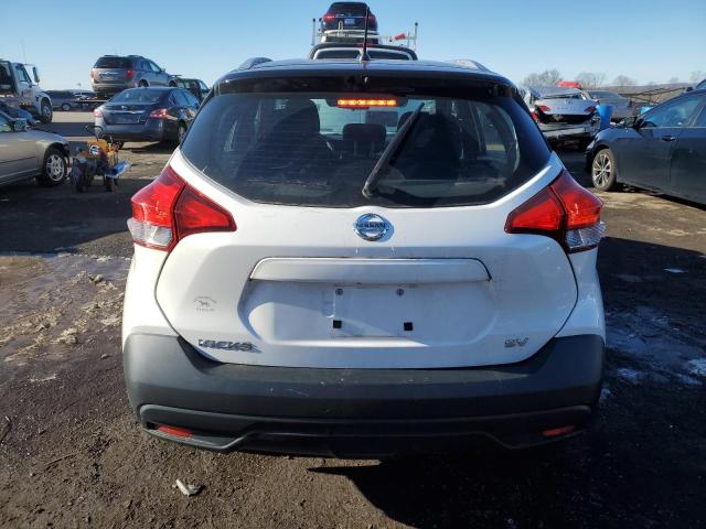 70188822 :رقم المزاد ، 3N1CP5CU7JL540649 vin ، 2018 Nissan Kicks S مزاد بيع