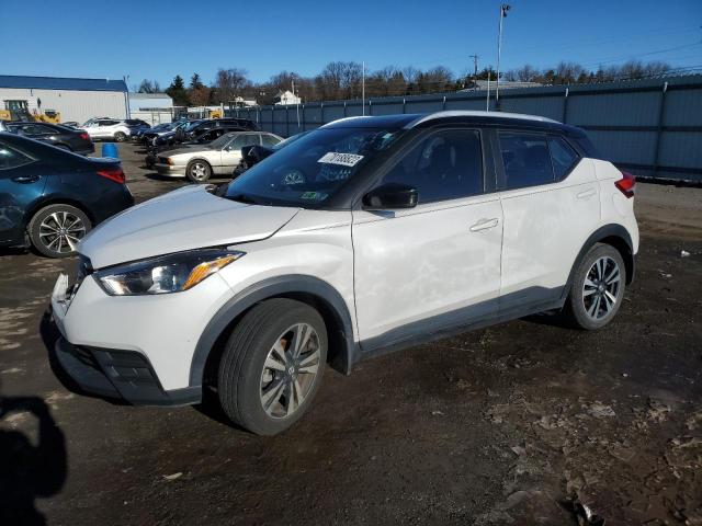 70188822 :رقم المزاد ، 3N1CP5CU7JL540649 vin ، 2018 Nissan Kicks S مزاد بيع