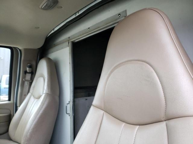 71131952 :رقم المزاد ، 1GBJG31K381106082 vin ، 2008 Chevrolet Express G3500 مزاد بيع