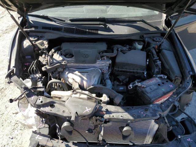 72624022 :رقم المزاد ، 4T1BF1FK8HU789312 vin ، 2017 Toyota Camry Le مزاد بيع