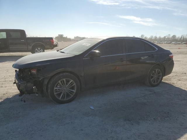 72624022 :رقم المزاد ، 4T1BF1FK8HU789312 vin ، 2017 Toyota Camry Le مزاد بيع