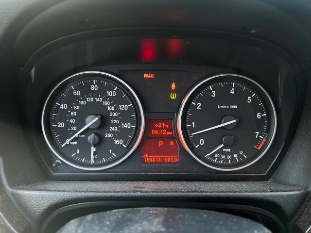 Aukcja sprzedaży 2011 Bmw 328 Xi, vin: WBAPK7C56BA820635, numer aukcji: 37130053