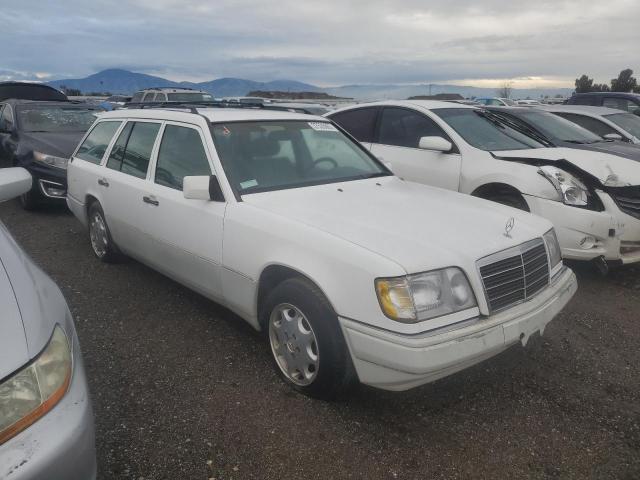 37535863 :رقم المزاد ، WDBEA92E2SF296279 vin ، 1995 Mercedes-benz E 320 مزاد بيع