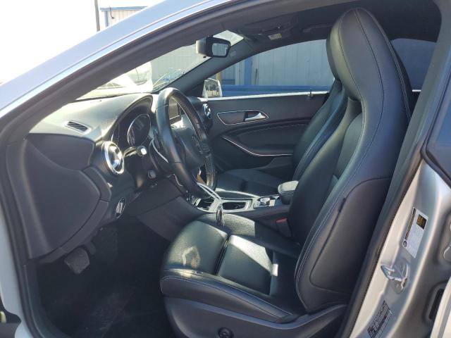 37686983 :رقم المزاد ، WDDSJ4EB1GN327162 vin ، 2016 Mercedes-benz Cla 250 مزاد بيع