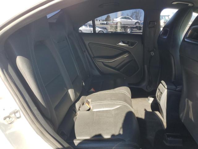 37686983 :رقم المزاد ، WDDSJ4EB1GN327162 vin ، 2016 Mercedes-benz Cla 250 مزاد بيع