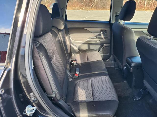 Продаж на аукціоні авто 2015 Mitsubishi Outlander Es, vin: JA4AD2A35FZ002225, номер лоту: 38062153
