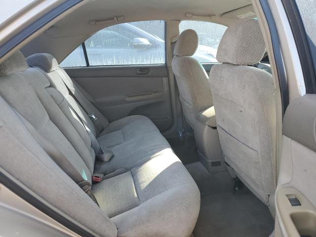 37583683 :رقم المزاد ، 4T1BE32K43U124176 vin ، 2003 Toyota Camry Le مزاد بيع