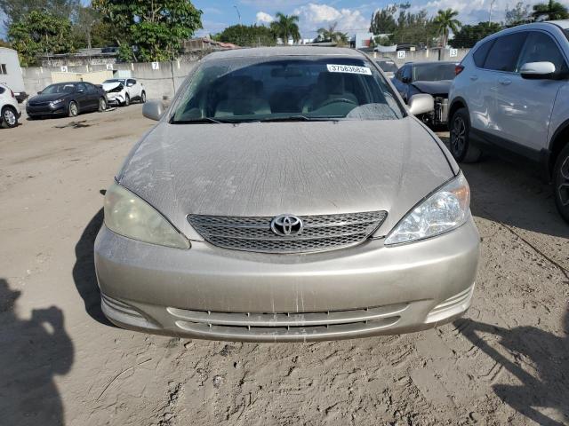 37583683 :رقم المزاد ، 4T1BE32K43U124176 vin ، 2003 Toyota Camry Le مزاد بيع