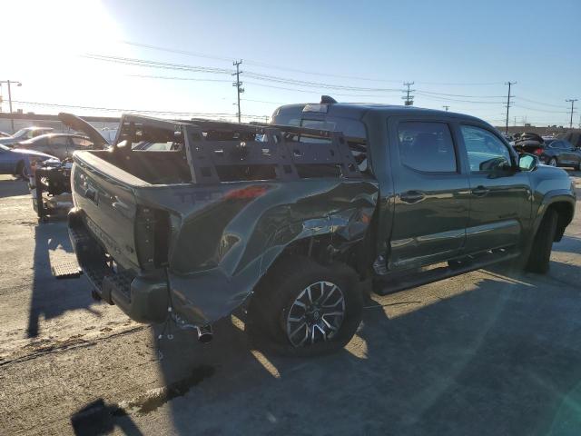 38850763 :رقم المزاد ، 3TYCZ5AN1NT092982 vin ، 2022 Toyota Tacoma Double Cab مزاد بيع