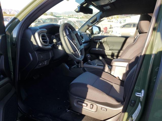 38850763 :رقم المزاد ، 3TYCZ5AN1NT092982 vin ، 2022 Toyota Tacoma Double Cab مزاد بيع