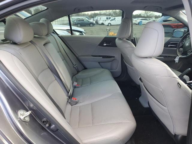 Auction sale of the 2017 Honda Accord Exl, vin: 1HGCR2F82HA201207, lot number: 36664543