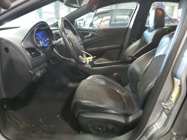 39141763 :رقم المزاد ، 1C3CCCBG5FN551492 vin ، 2015 Chrysler 200 S مزاد بيع