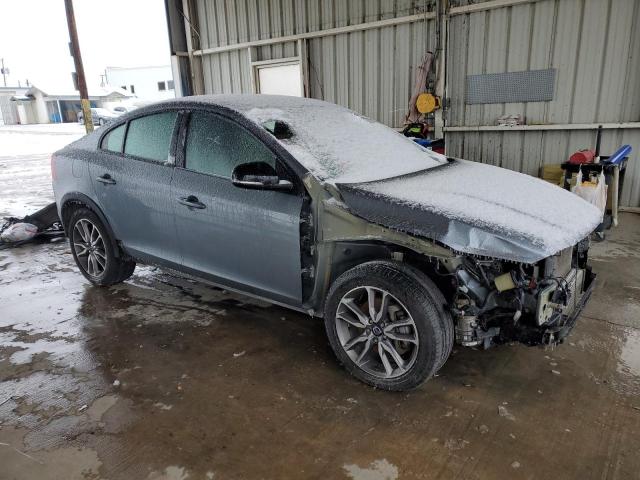 38311883 :رقم المزاد ، YV4612UM1G2000858 vin ، 2016 Volvo S60 Cross Country T5 مزاد بيع