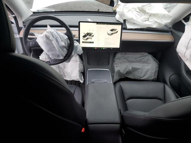 39058013 :رقم المزاد ، 5YJYGAEE3MF145582 vin ، 2021 Tesla Model Y مزاد بيع