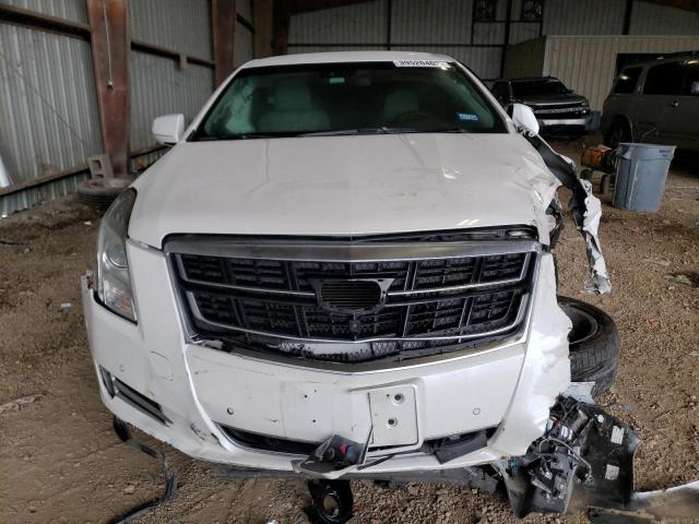 39520403 :رقم المزاد ، 2G61M5S33H9121767 vin ، 2017 Cadillac Xts Luxury مزاد بيع