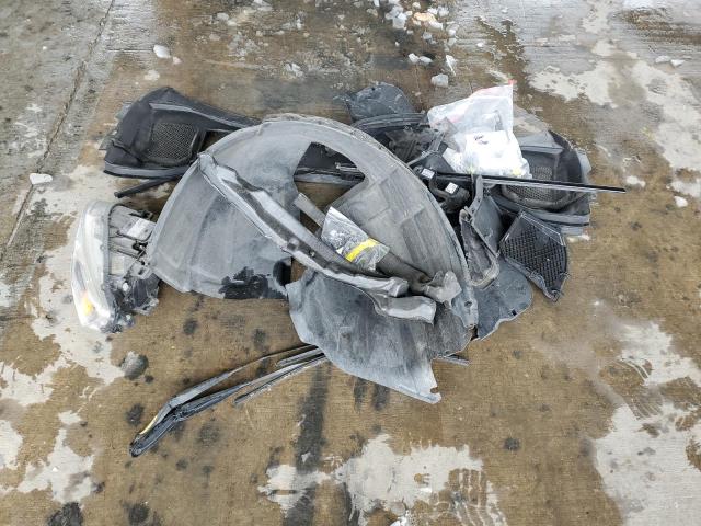 38311883 :رقم المزاد ، YV4612UM1G2000858 vin ، 2016 Volvo S60 Cross Country T5 مزاد بيع