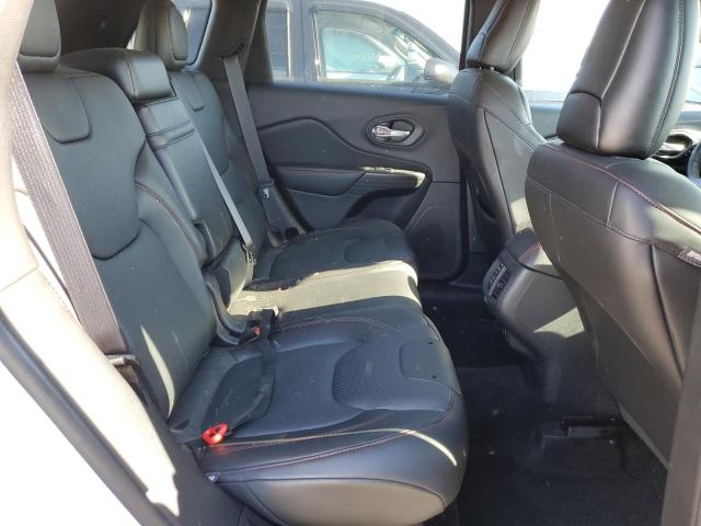 Продаж на аукціоні авто 2015 Jeep Cherokee Trailhawk, vin: 1C4PJMBS0FW701998, номер лоту: 39240553