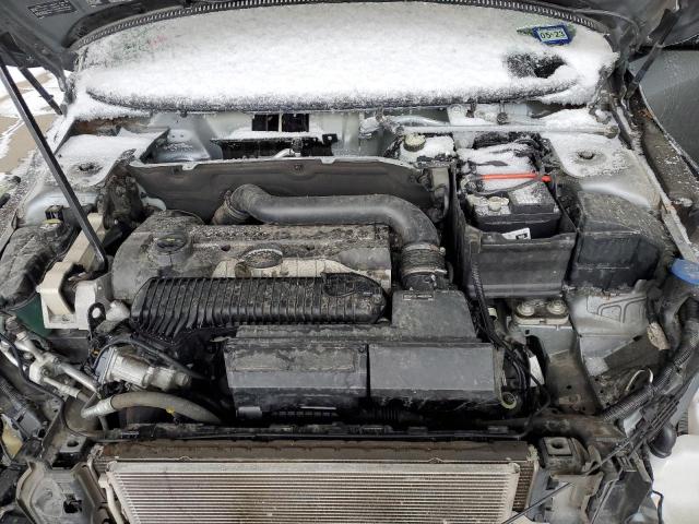 38311883 :رقم المزاد ، YV4612UM1G2000858 vin ، 2016 Volvo S60 Cross Country T5 مزاد بيع